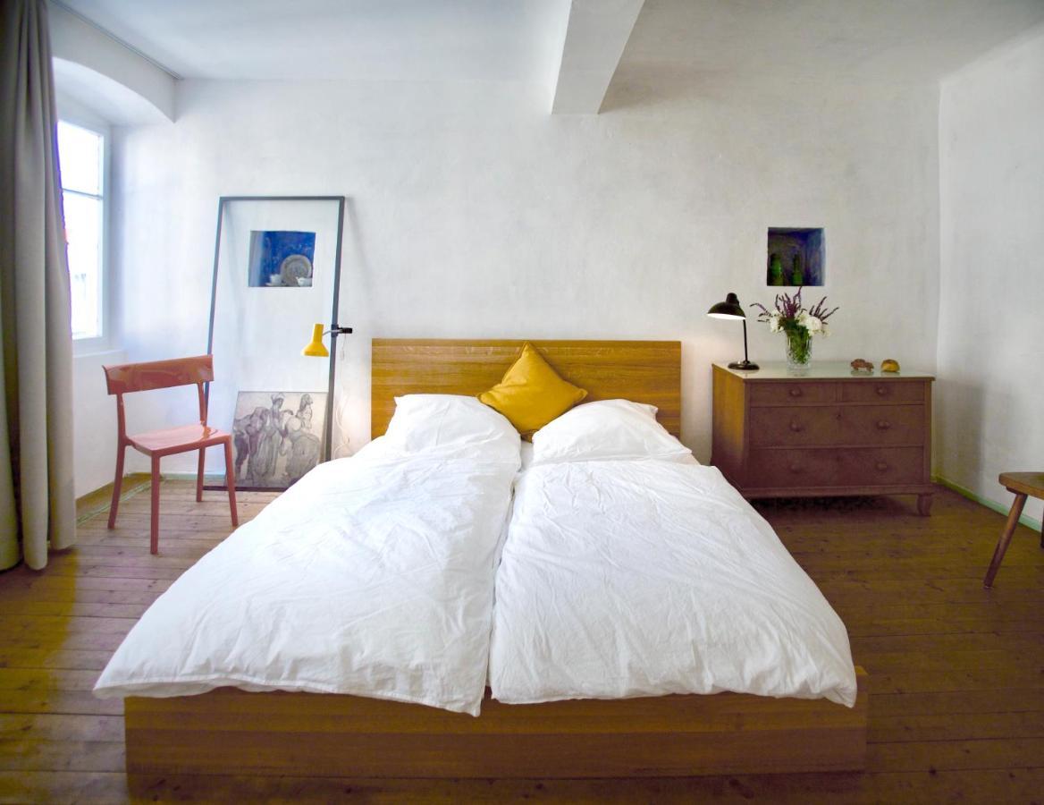 Boutique-Ferienwohnung Im Alten Weinhaus Moser Grünstadt Kültér fotó