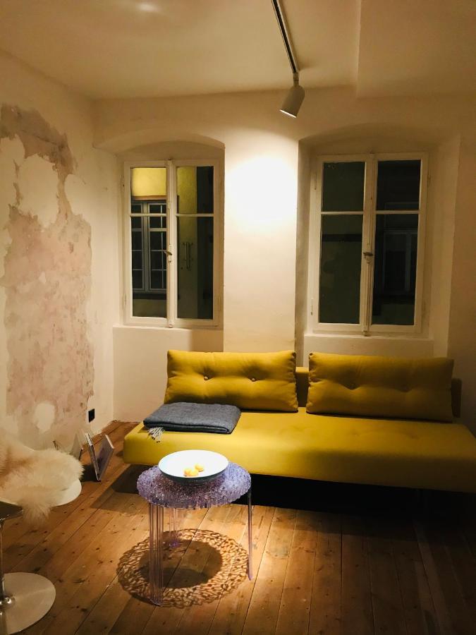 Boutique-Ferienwohnung Im Alten Weinhaus Moser Grünstadt Kültér fotó